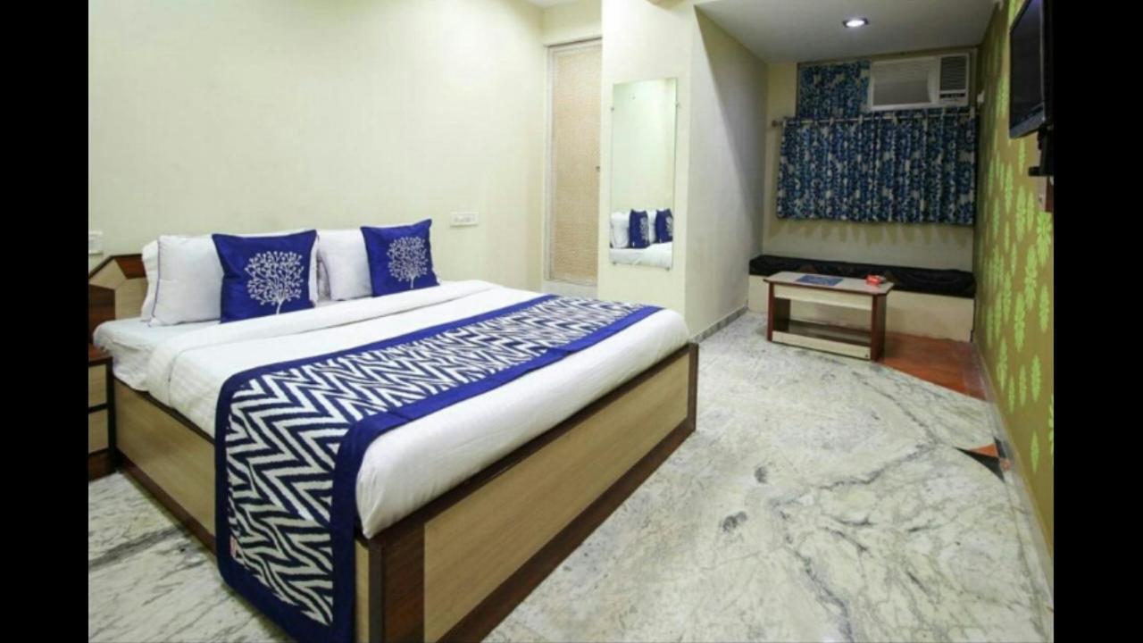 Hotel Honey Bunny Ahmedabad Exterior foto