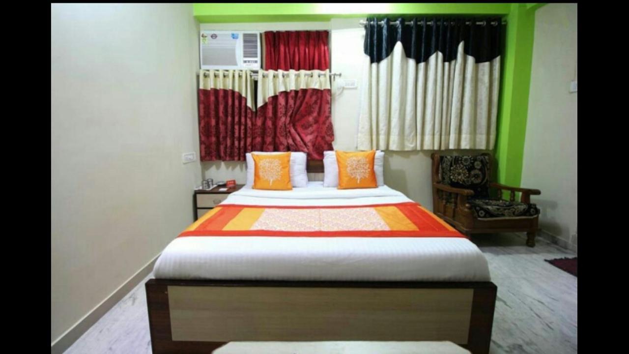 Hotel Honey Bunny Ahmedabad Exterior foto